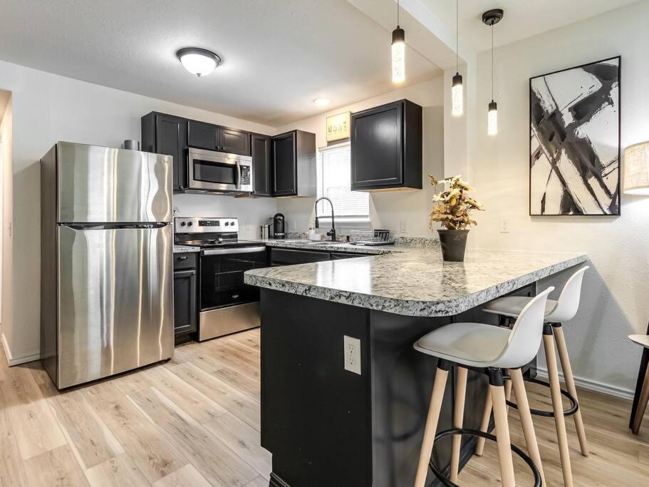 Stylish & Serene Modern Retreat Bartlesville Εξωτερικό φωτογραφία
